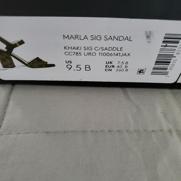 NIB Beautiful Marla Block Heel Sandal In Signature Jacquard~Canvas Leather - Picture 10 of 10